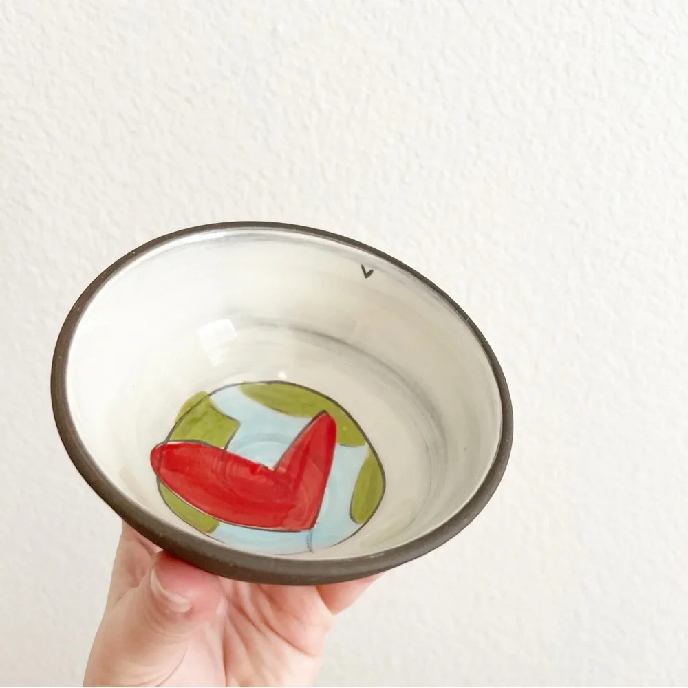 ZPots Handmade Heart World Mini Bowl - Picture 3 of 4